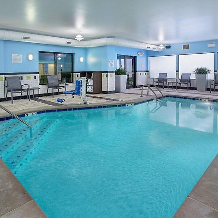 Fairfield Inn & Suites קודאק מראה חיצוני תמונה