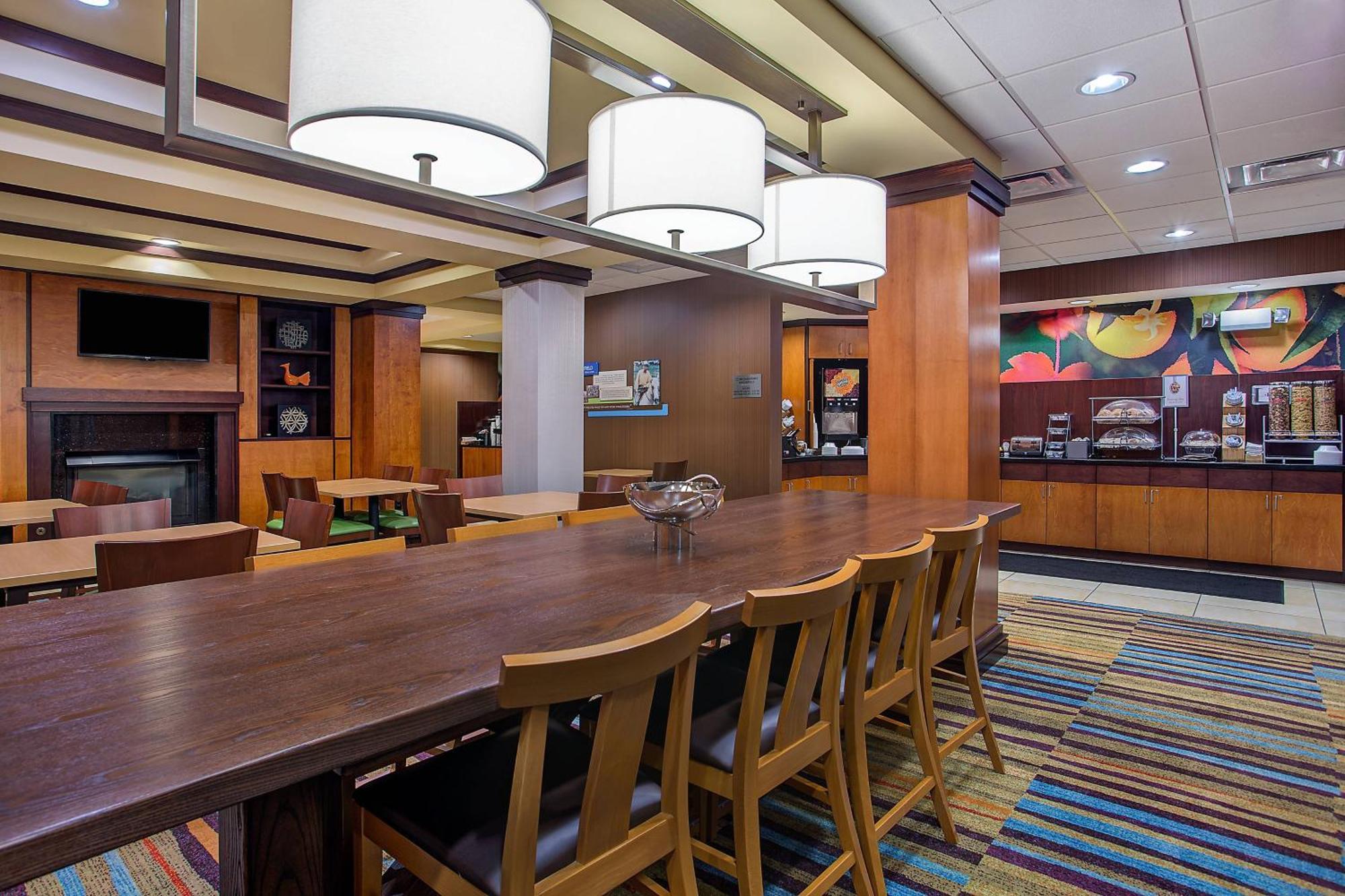 Fairfield Inn & Suites קודאק מראה חיצוני תמונה