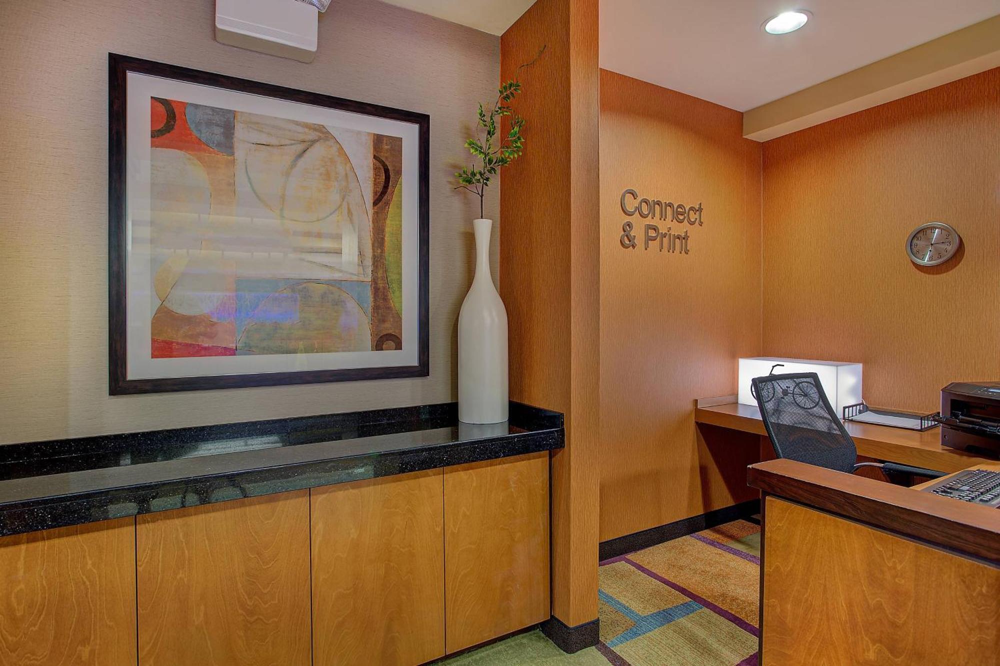 Fairfield Inn & Suites קודאק מראה חיצוני תמונה