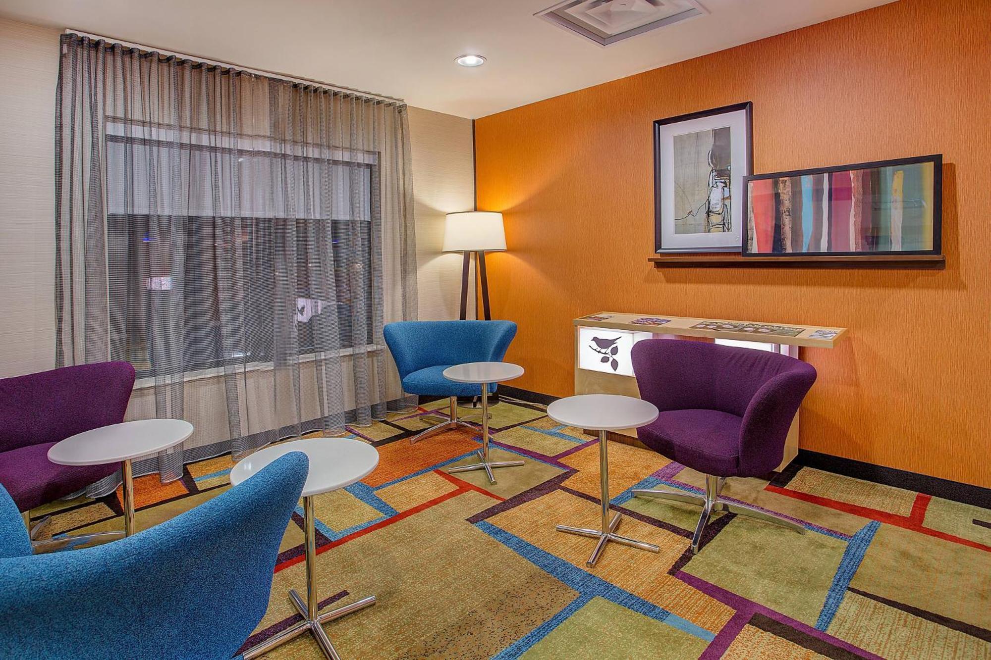 Fairfield Inn & Suites קודאק מראה חיצוני תמונה