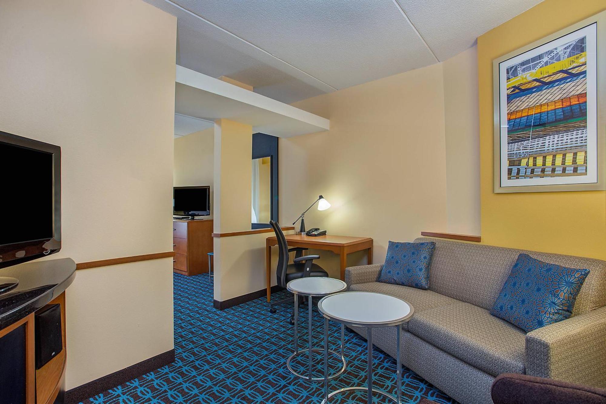 Fairfield Inn & Suites קודאק מראה חיצוני תמונה