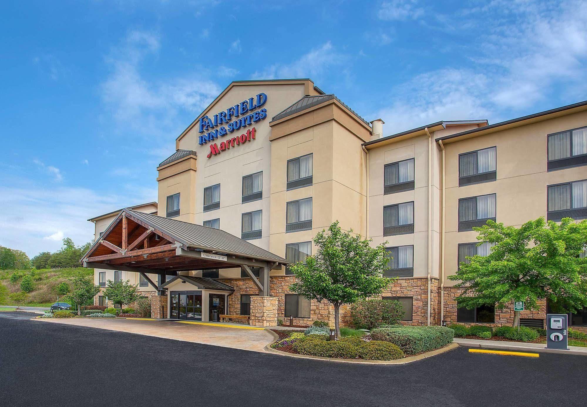 Fairfield Inn & Suites קודאק מראה חיצוני תמונה